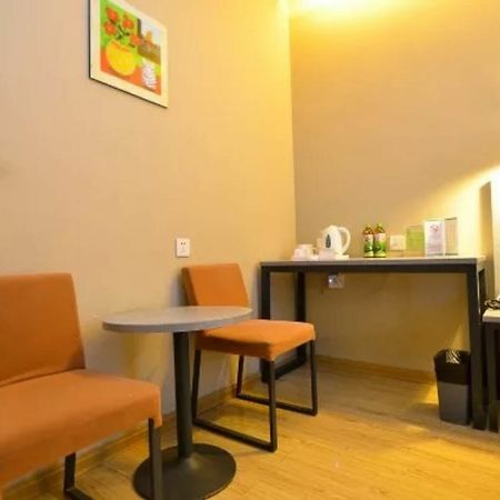 Luoyang Aviation E-Home Inn Exterior photo
